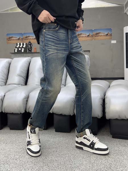2026年10月16日入荷新作Loeweジーパン高品質超厳選★入手困難/KB工場