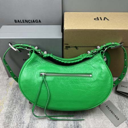 原版復刻人気新作 バレンシアガバッグ26X16X10CM C+工場★超厳選★入手困難な