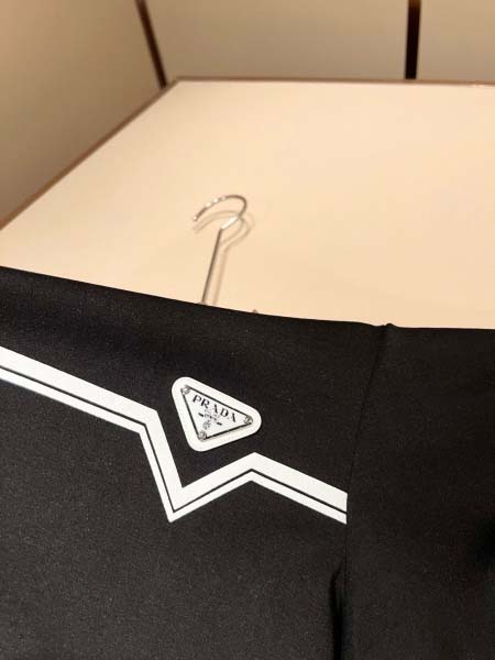 2026年10月26日入荷秋冬新作PRADA半袖Tシャツ高級品/LD工場