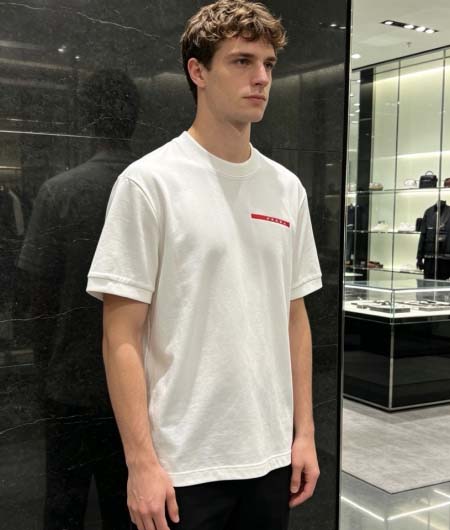 2026年10月26日入荷秋冬新作Prada半袖Tシャツ高級品超厳選★入手困難/誕生日プレゼント/LD工場