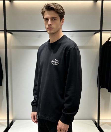 2026年10月26日入荷秋冬新作Prada長袖Tシャツ高級品超厳選★入手困難/誕生日プレゼント/LD工場