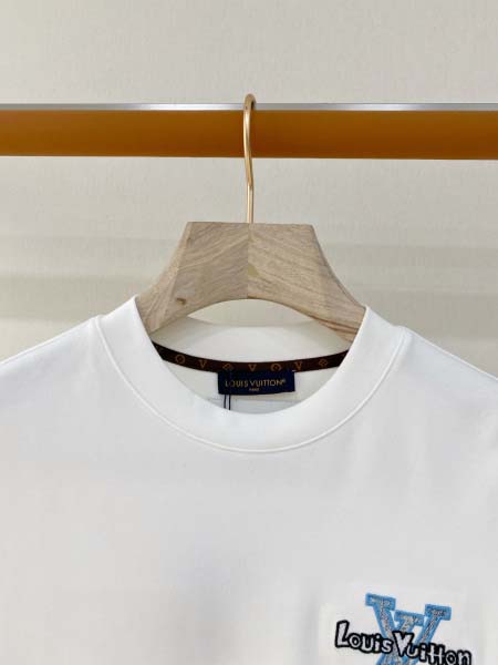 2026年10月26日入荷秋冬新作Louis Vuitton長袖Tシャツ高級品超厳選★入手困難/誕生日プレゼント/LD工場