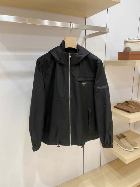 2026年10月28日入荷秋冬新作Pradaジャケット高級品/誕生日プレゼント/KD工場
