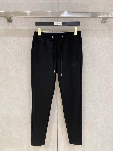 2026年10月28日入荷秋冬新作Pradaスラックス高級品/誕生日プレゼント/KD工場