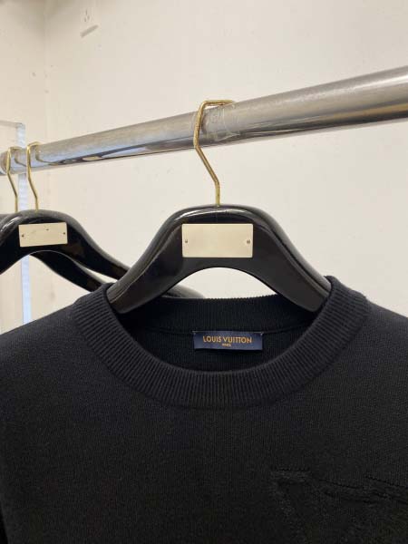 2026年10月28日入荷秋冬新作Louis Vuittonセーター高級品/誕生日プレゼントM-3XL/KD工場