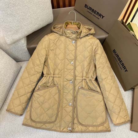 2026年10月6日入荷秋冬新作Burberry綿の服女性用...