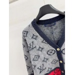 2026年10月8日入荷秋冬新作Louis Vuittonニットの上着女性用ファッション/誕生日プレゼント/贈り物 can工場