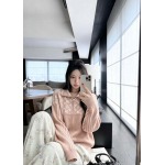 2026年10月8日入荷秋冬新作Louis Vuitton ニットカーディガン  女性用ファッション/誕生日プレゼント/贈り物 can工場