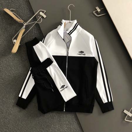 2026年10月11日秋冬新作Balenciaga上下セット...