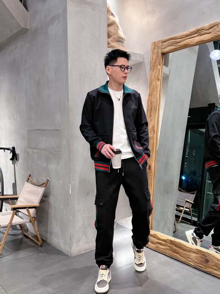 2026年10月11日秋冬新作Gucci上下セット高品質人気...