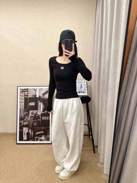 2026年10月14日入荷秋冬新作Chanel長袖女性用ファ...