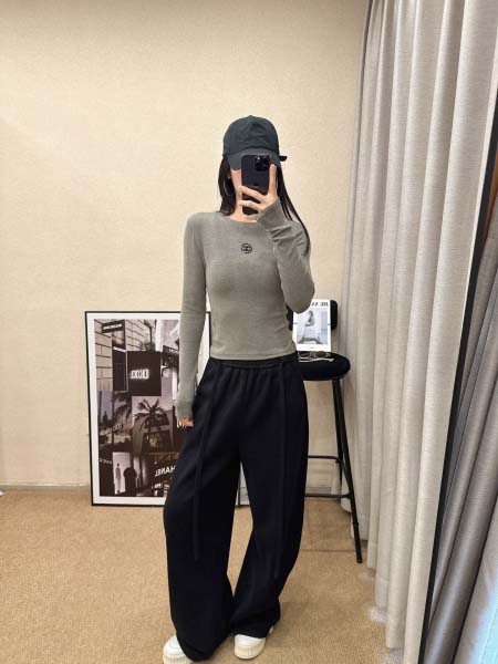 2026年10月14日入荷秋冬新作Chanel長袖女性用ファ...
