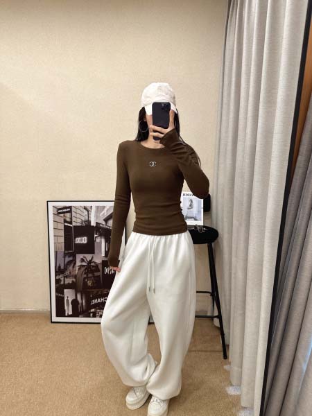 2026年10月14日入荷秋冬新作Chanel長袖女性用ファ...