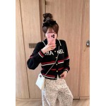 2026年10月15日入荷秋冬新作Chanel ニットカーディガン  女性用ファッション/誕生日プレゼント/贈り物 can工場