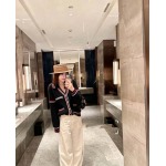 2026年10月15日入荷秋冬新作Chanel ニットカーディガン  女性用ファッション/誕生日プレゼント/贈り物 can工場