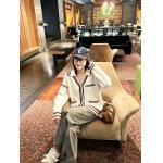 2026年10月15日入荷秋冬新作Chanel ニットカーディガン  女性用ファッション/誕生日プレゼント/贈り物 can工場