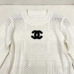 2026年10月15日入荷秋冬新作Chanelニットの上着女性用ファッション/誕生日プレゼント/贈り物 can工場