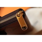 2026年10月15日新作高品質Louis Vuitton 財布M67687   Zippy  VVN  Giant Monogram Reverse  /LH工場