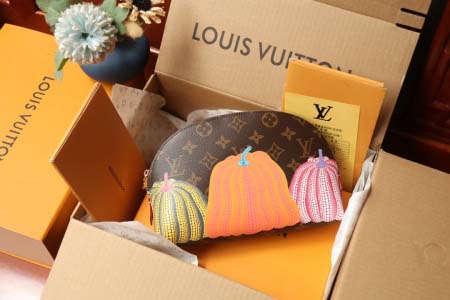 2026年10月15日新作 高品質Louis Vuitton...