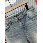 2026年10月16日入荷新作Versaceジーパン高品質超厳選★入手困難/KB工場