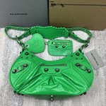 原版復刻人気新作 バレンシアガバッグ26X16X10CM C+工場★超厳選★入手困難な