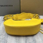 原版復刻人気新作 バレンシアガバッグ26X16X10CM C+工場★超厳選★入手困難な