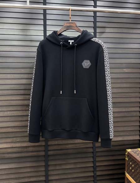 2026年10月25日秋冬新作PHILIPP PLEIN ス...