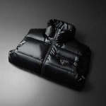 2026年10月25日秋冬新作Prada ダウンジャケット 綿服人気商品 /TY工場