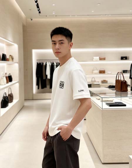 2026年10月26日入荷秋冬新作LOEWE半袖Tシャツ高級...