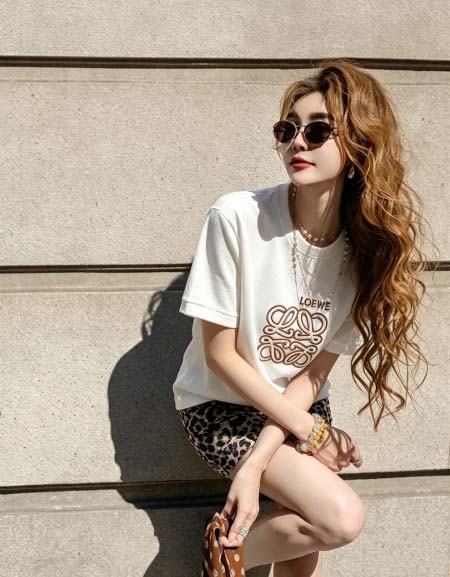 2026年10月26日入荷秋冬新作LOEWE半袖Tシャツ高級...