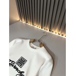 2026年10月26日入荷秋冬新作Givenchy半袖Tシャツ高級品超厳選★入手困難/誕生日プレゼント/LD工場