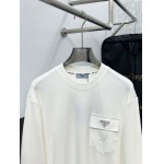 2026年10月26日入荷秋冬新作Prada長袖Tシャツ高級品超厳選★入手困難/誕生日プレゼント/LD工場