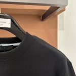 2026年10月26日入荷秋冬新作PRADA半袖Tシャツ高級品超厳選★入手困難/誕生日プレゼント/LD工場