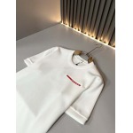 2026年10月26日入荷秋冬新作PRADA半袖Tシャツ高級品超厳選★入手困難/誕生日プレゼント/LD工場