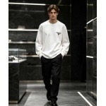 2026年10月26日入荷秋冬新作Prada長袖Tシャツ高級品超厳選★入手困難/誕生日プレゼント/LD工場