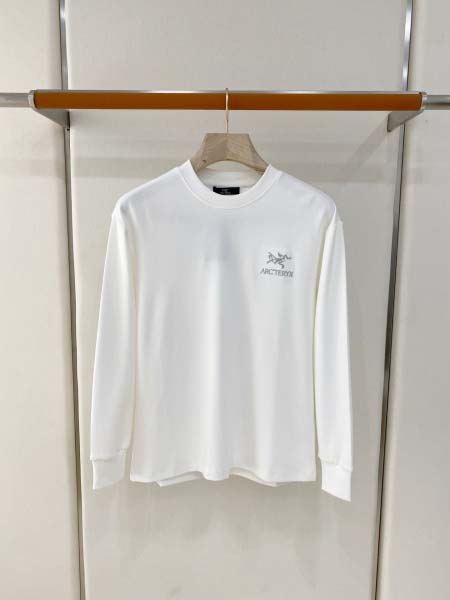 2026年10月26日入荷秋冬新作ARCTERYX長袖Tシャ...