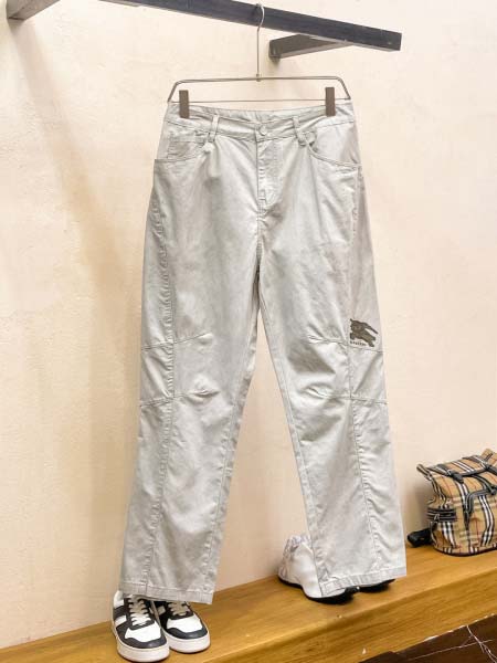 2026年10月27日入荷秋冬新作Burberryスラックス...