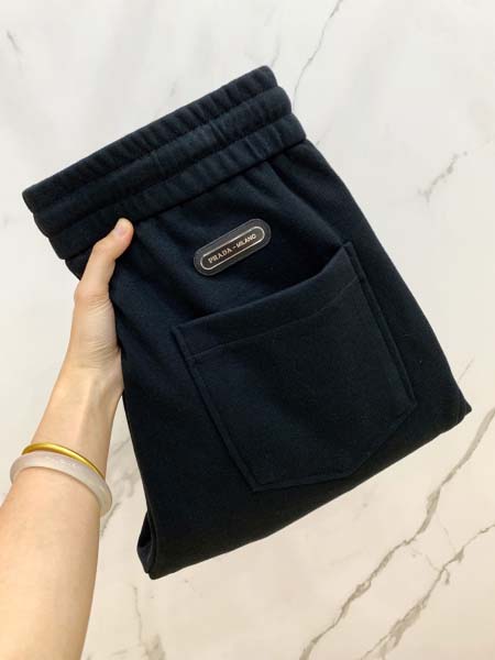 2026年10月27日入荷秋冬新作Pradaスラックス高級品...
