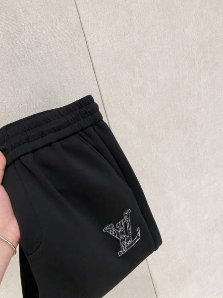 2026年10月27日入荷秋冬新作Louis Vuitton...