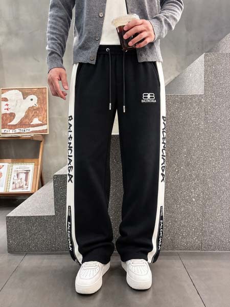 2026年10月27日入荷秋冬新作Balenciagaパンツ...