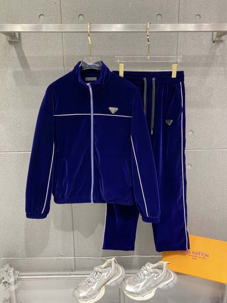 2026年10月27日入荷秋冬新作Prada上下セット高級品...