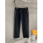 2026年10月27日入荷秋冬新作GUCCI上下セット高級品/誕生日プレゼント/KD工場