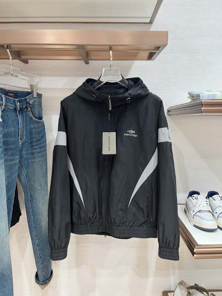 2026年10月28日入荷秋冬新作Balenciagaジャケ...