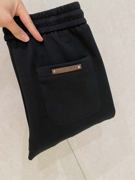 2026年10月28日入荷秋冬新作Loeweスラックス高級品...