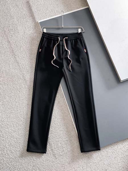 2026年10月28日入荷秋冬新作Burberryスラックス...