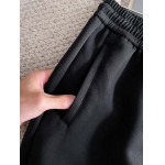 2026年10月28日入荷秋冬新作Pradaスラックス高級品/誕生日プレゼント/KD工場
