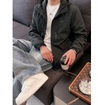 2026年10月28日入荷秋冬新作Pradaジャケット高級品/誕生日プレゼント/KD工場
