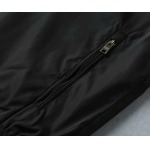 2026年10月28日入荷秋冬新作Pradaジャケット高級品/誕生日プレゼント/KD工場