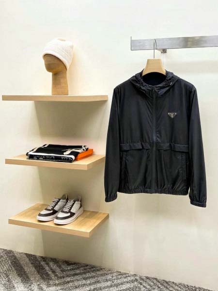 2026年10月28日入荷秋冬新作Pradaジャケット高級品...
